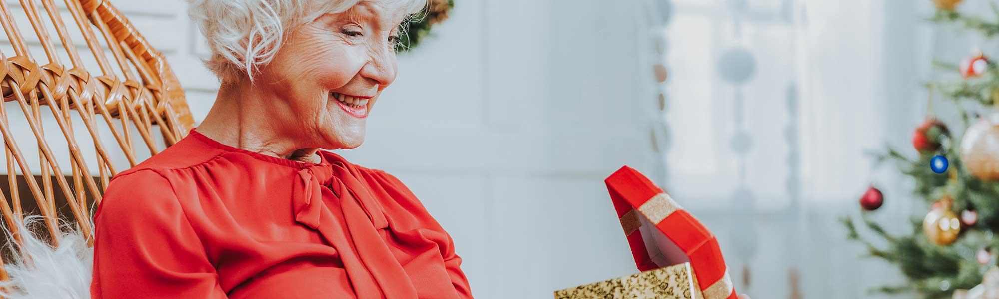 Idée Cadeau Noel Femme: créer une box originale pour une femme à Noël